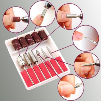 Аппарат для маникюра и педикюра фрезер Nail Master Pro Белый (46126) Аппарат для маникюра и педикюра фрезер Nail Master Pro Белый (46126)