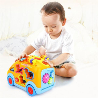 Музыкальный автобус-сортер Hola Toys со зверятами (988)
